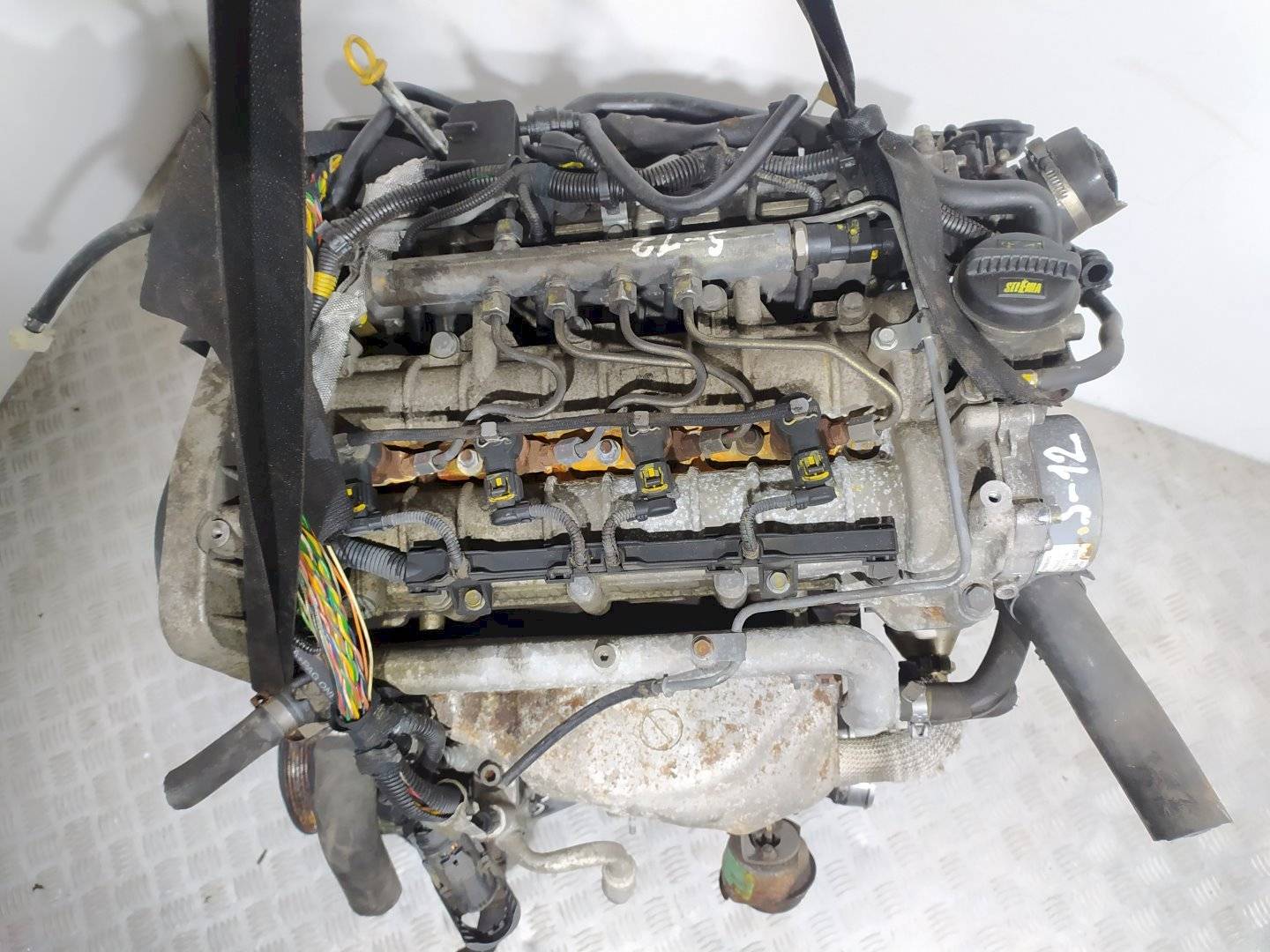 Двигатель Alfa Romeo 156 1.9л 2002