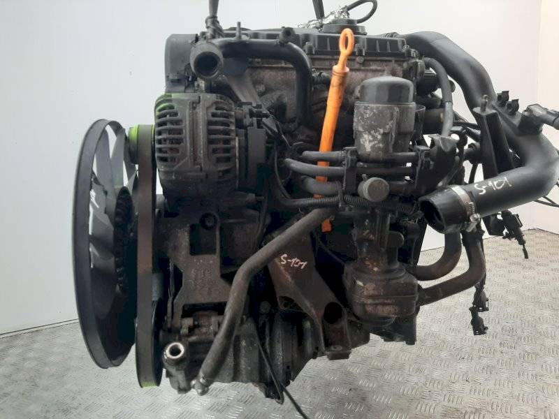 Двигатель Audi A4 1.9л AVB 2004 — фото 2