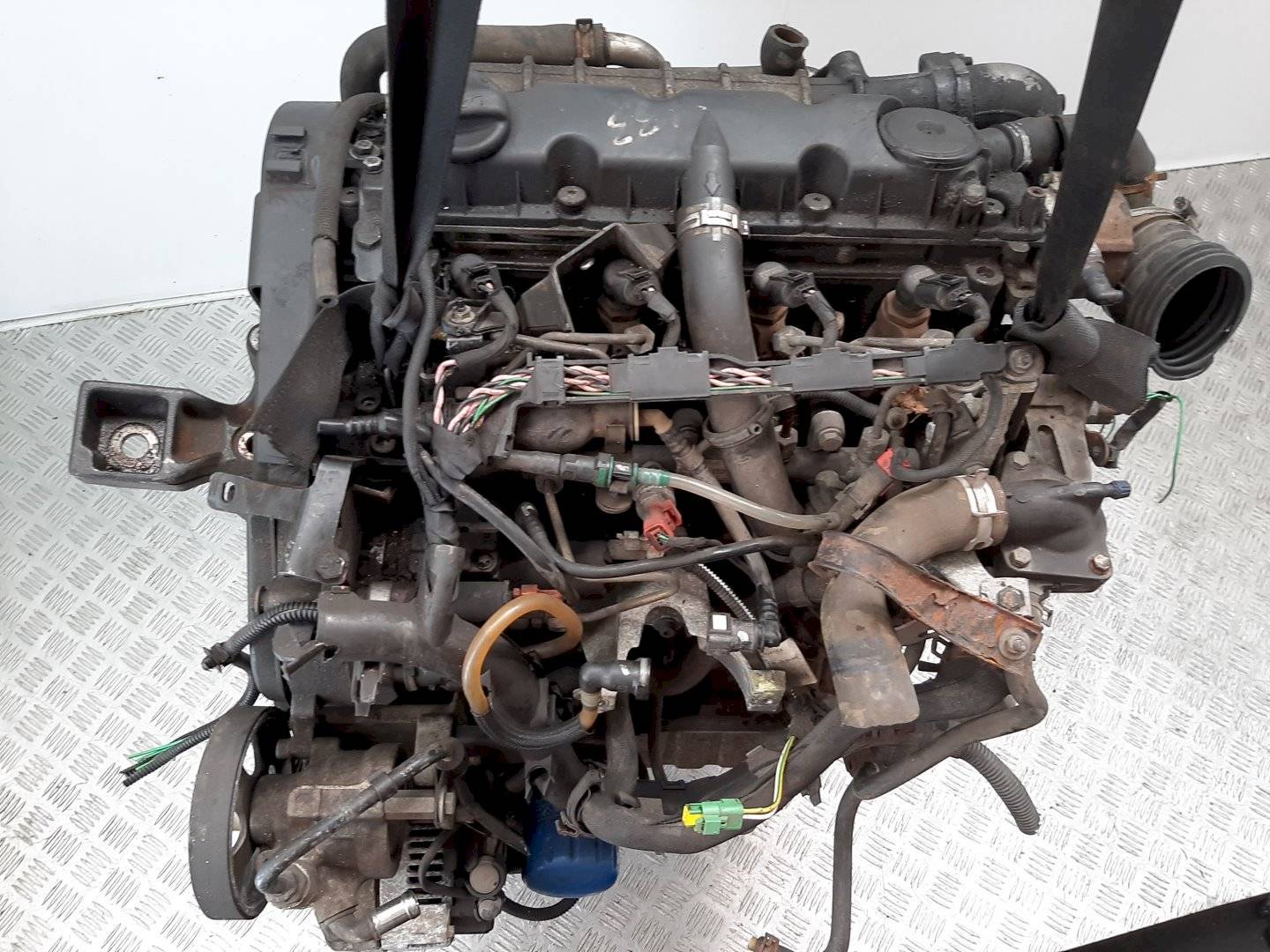Двигатель Citroen Berlingo 2.0л 10DYJP 2004