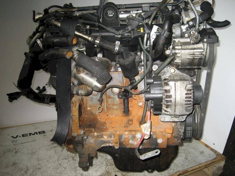 Двигатель Fiat Doblo 01.мартл 2004