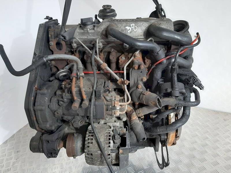 Двигатель Ford Tourneo Connect 1.8л 2003 — фото 2