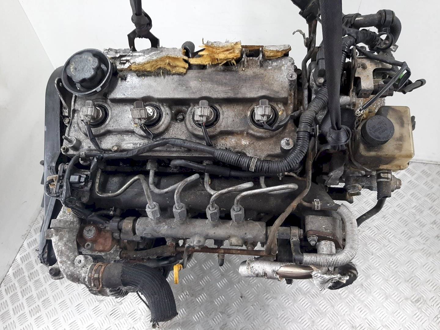 Двигатель Mazda 6 2.0л RF7 2005