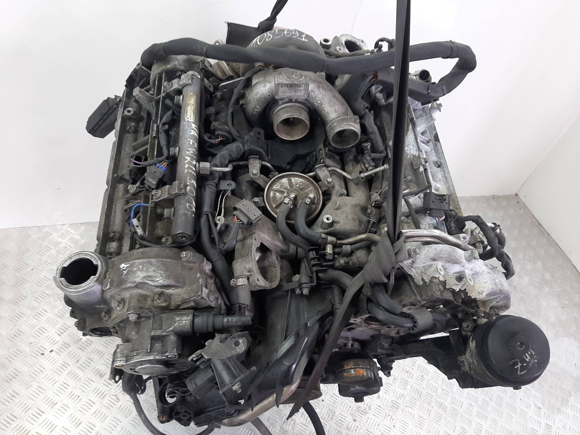 Двигатель Mercedes-Benz E 3.0л OM642.920 2007