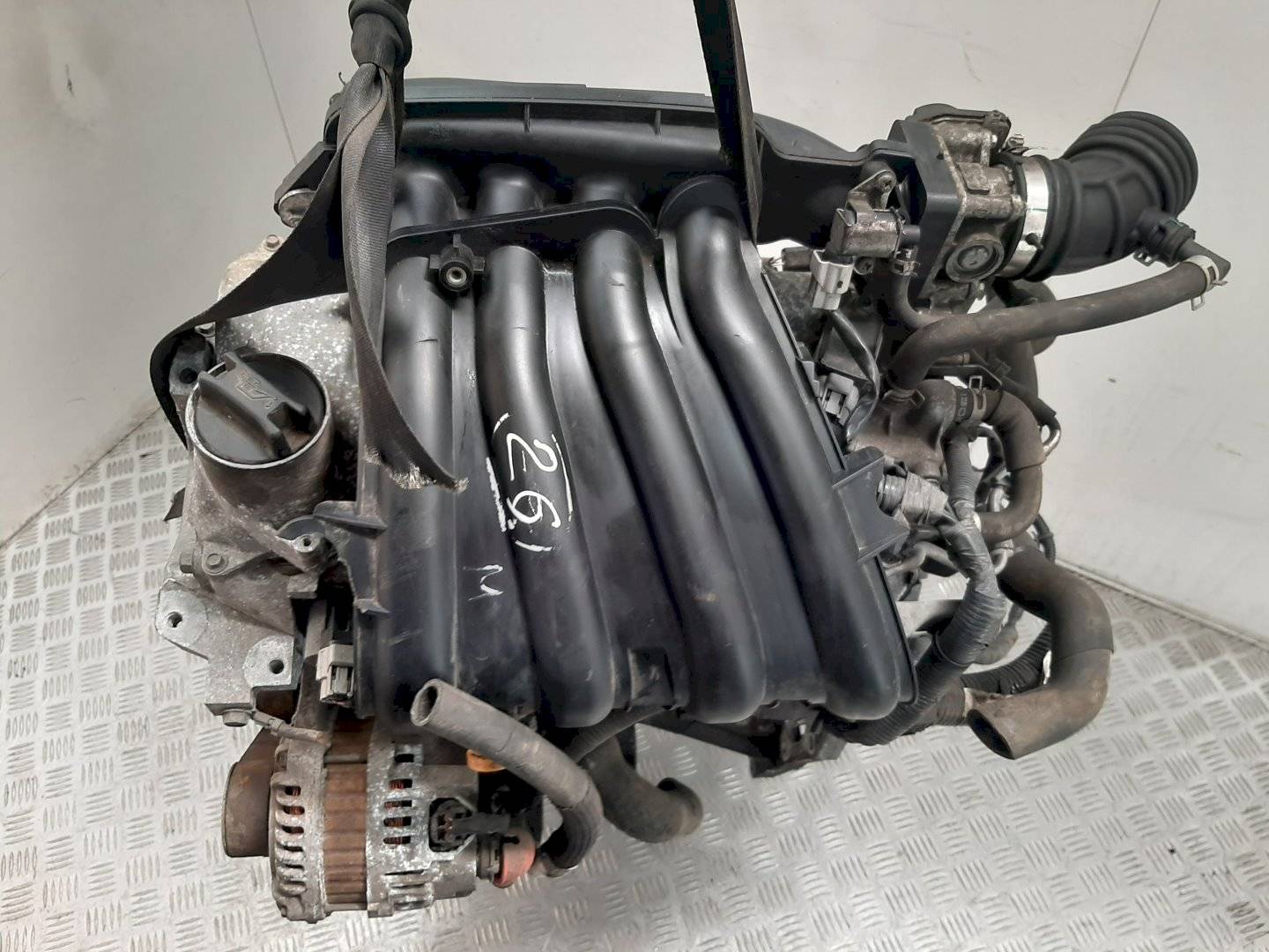 Двигатель Nissan Qashqai 1.6л HR16 2009