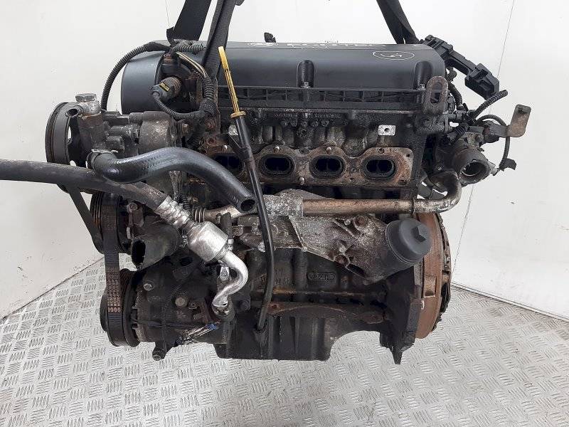 Двигатель Opel Insignia 1.8л 2010 — фото 2
