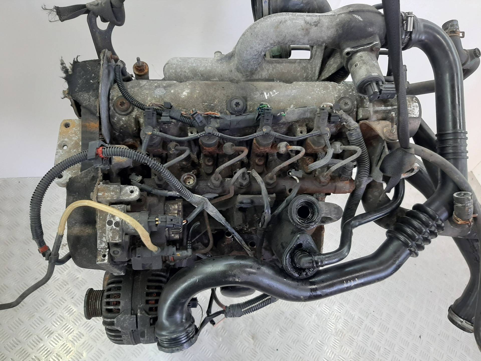 Двигатель Opel Vivaro 1.9л F9Q 762 2006
