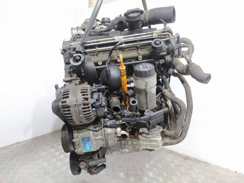 Двигатель Volkswagen Golf 1.9л AXR 2003 — фото 2