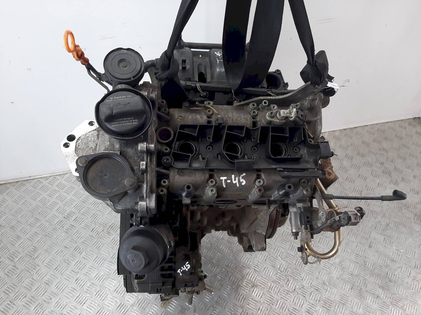Двигатель Volkswagen Polo 01.феврл AZQ 2005