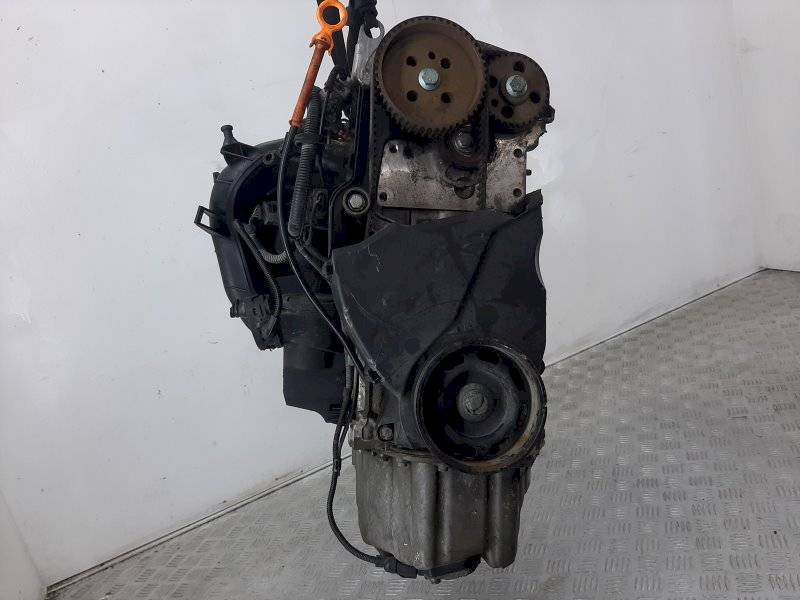 Двигатель Volkswagen Golf 1.4л BCA 2004 — фото 3