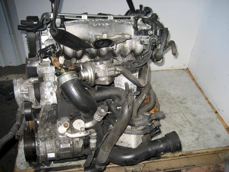 Двигатель Volkswagen Touran 2.0л 2003 — фото 3