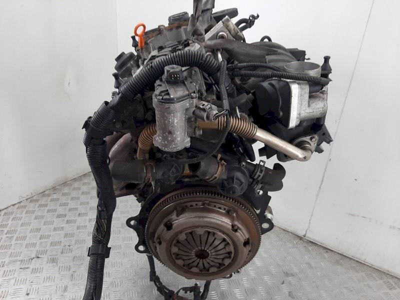 Двигатель Volkswagen Polo 1.4л AXU 2005 — фото 3