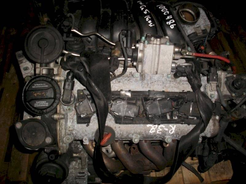 Двигатель Volkswagen Golf 1.6л 2006