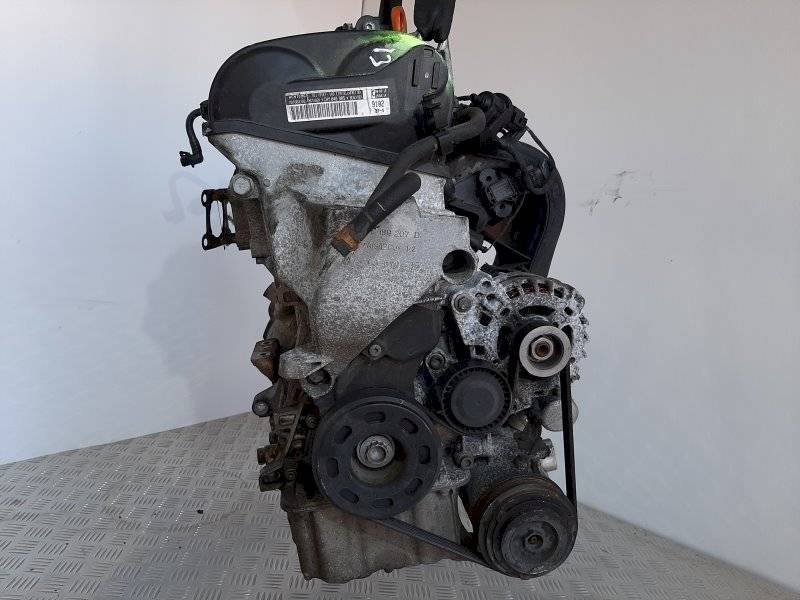 Двигатель Volkswagen Polo 1.0л CHY 2012 — фото 3