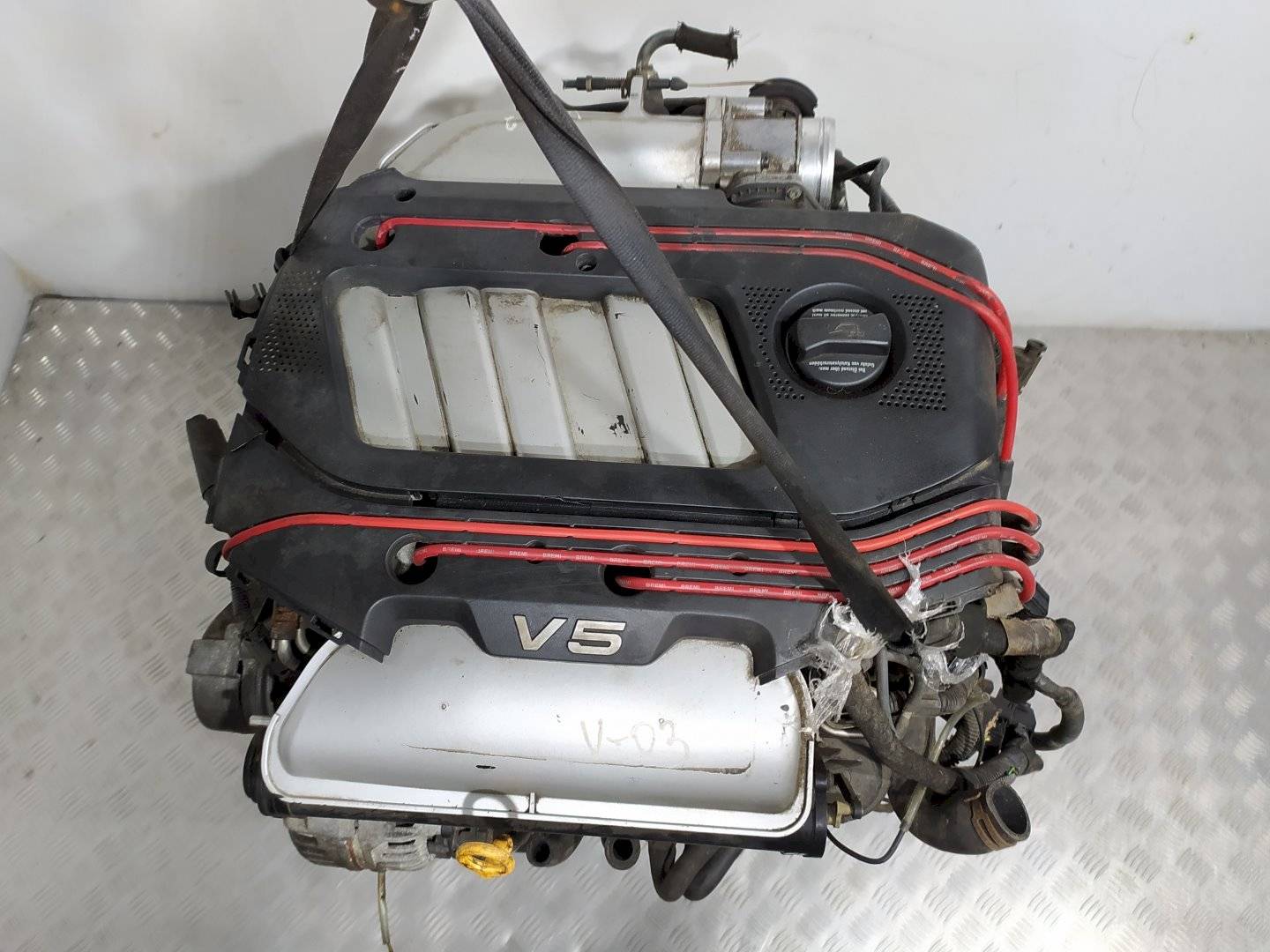 Двигатель Volkswagen Bora 02.мартл AGZ 2000