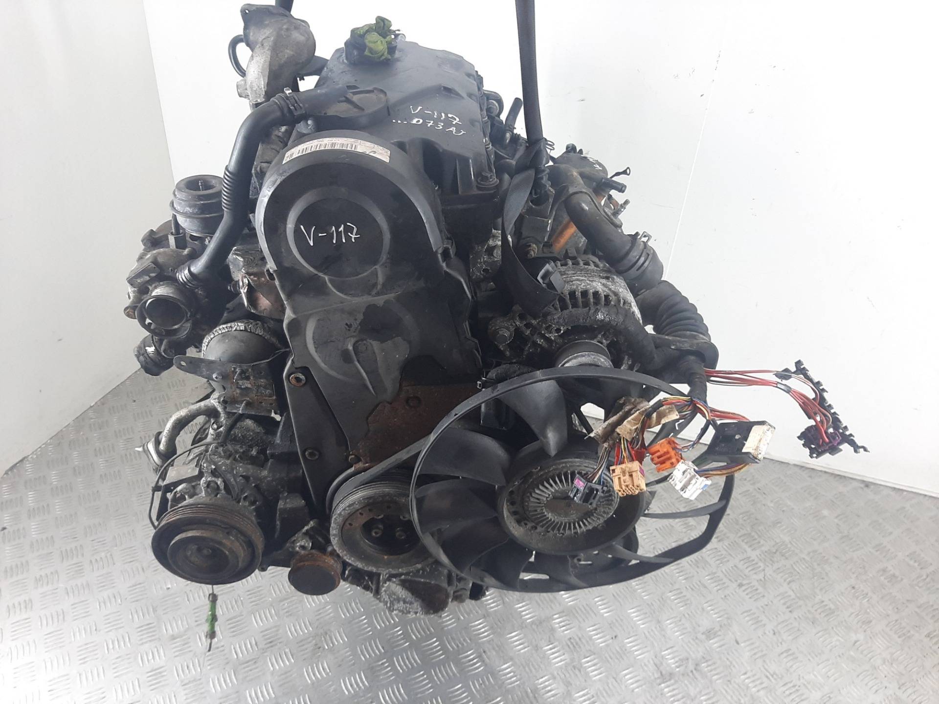 Двигатель Volkswagen Passat 1.9л AVB 2004 — фото 2