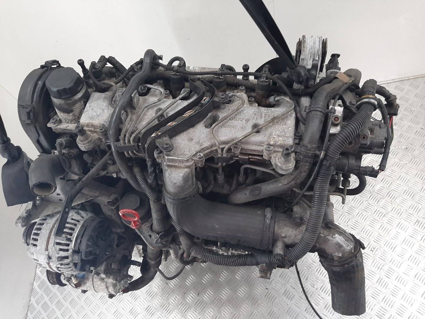 Двигатель Volvo V70 02.апрл 2006
