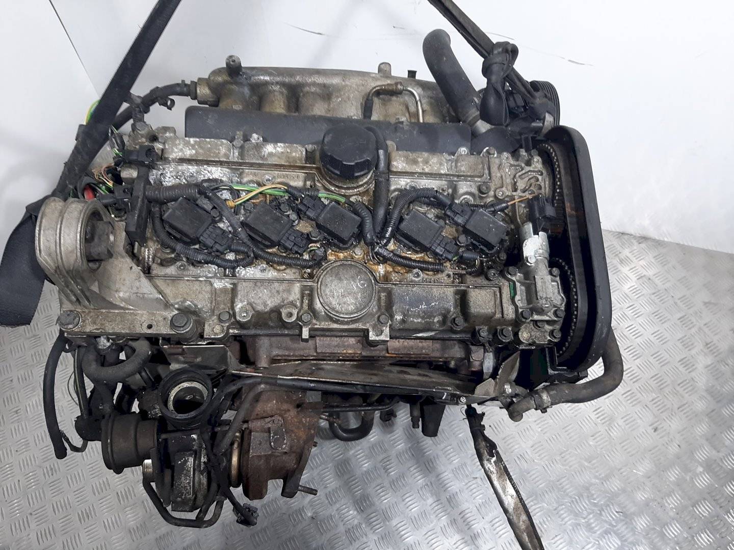 Двигатель Volvo V70 02.апрл B5244T 2003