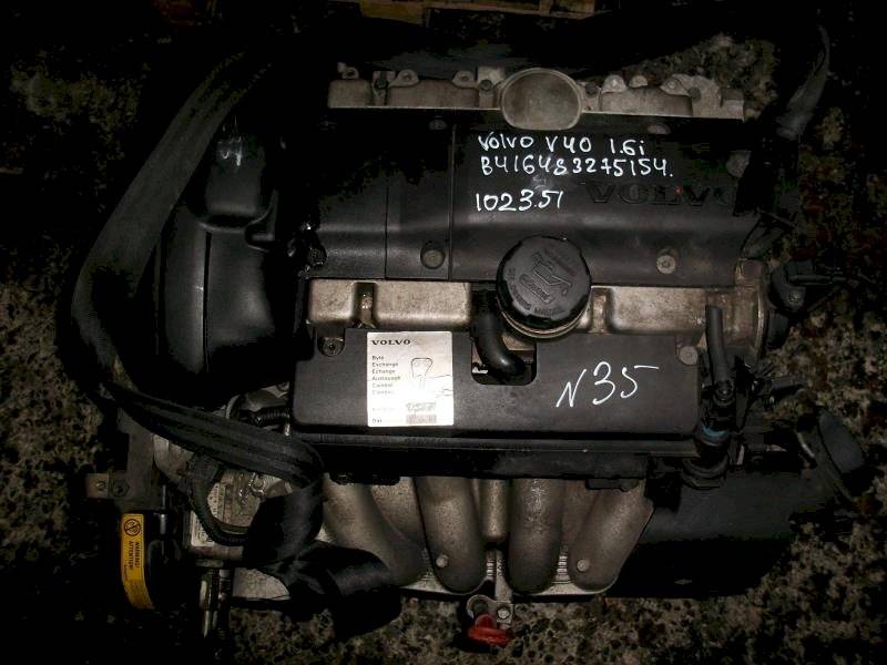 Двигатель Volvo V40 1.6л 2003