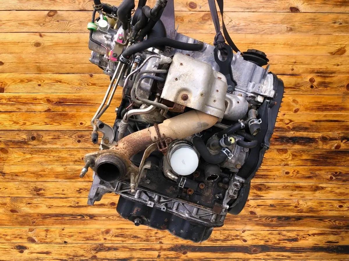 Двигатель Mazda 6 2л 1998 — фото 3