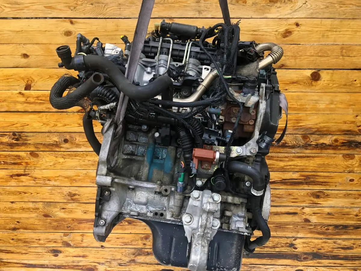 Двигатель Ford Focus 1.6л 2006 — фото 3