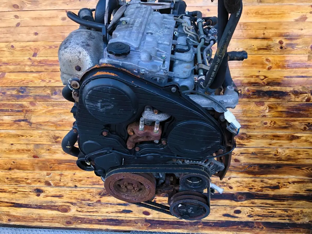 Двигатель Mazda 626 2л 2000