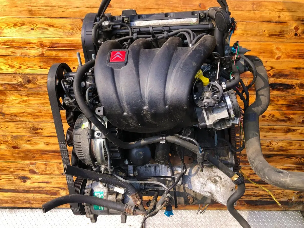 Двигатель Citroen Xsara 2л 2000 — фото 3