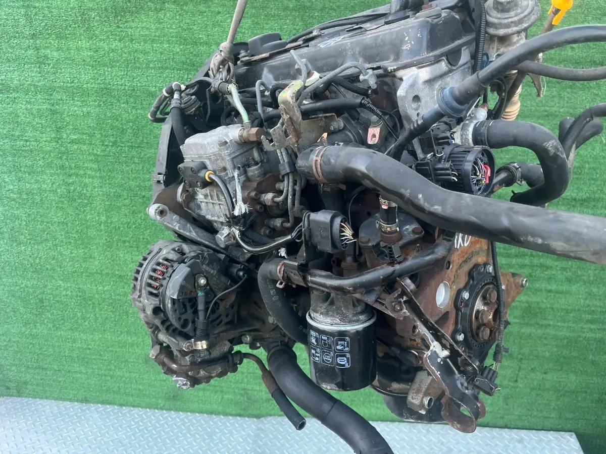 Двигатель Volkswagen Polo 1.7л 1999 — фото 3