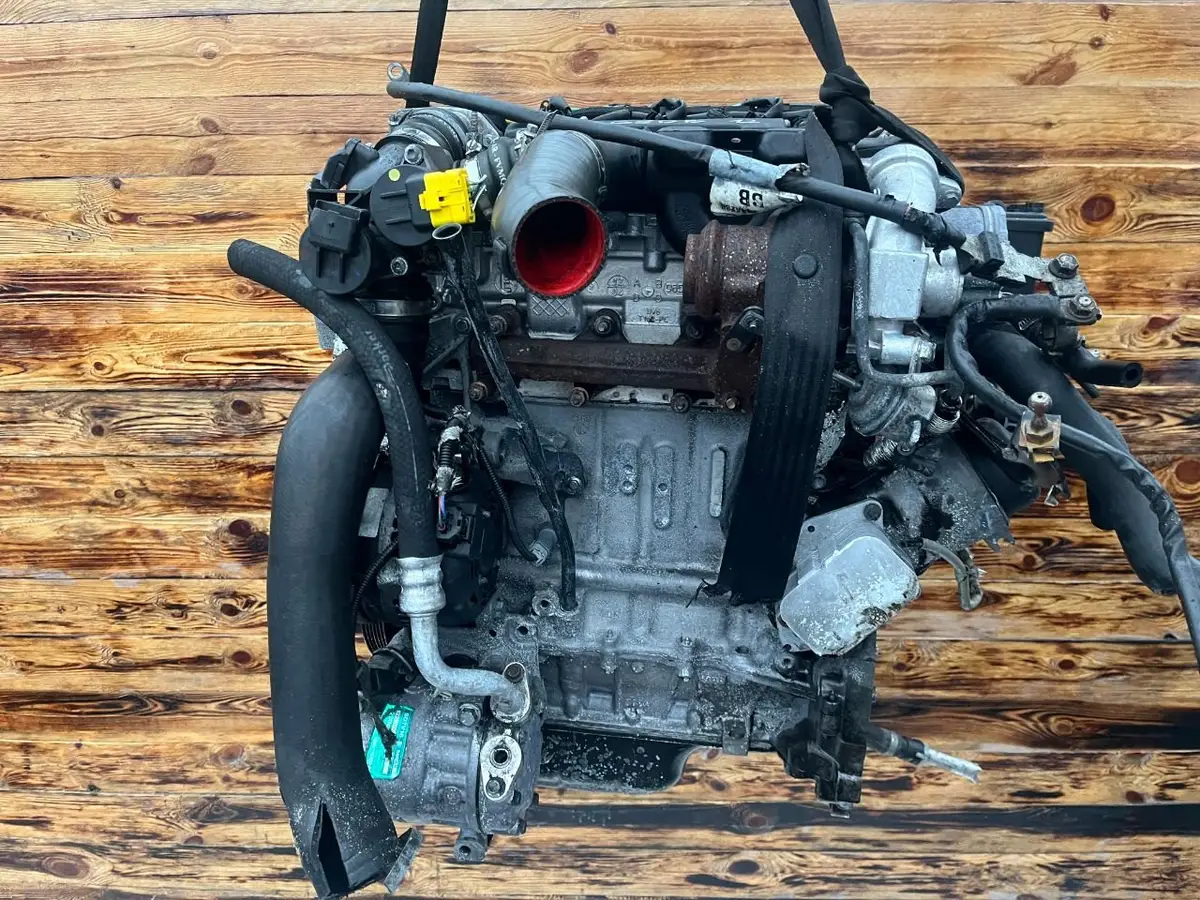 Двигатель Ford Focus 1.6л 2006 — фото 3