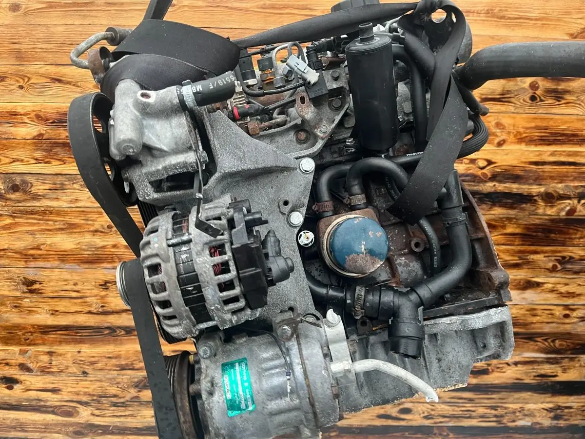 Двигатель Renault Megane 1.9л 2002 — фото 2
