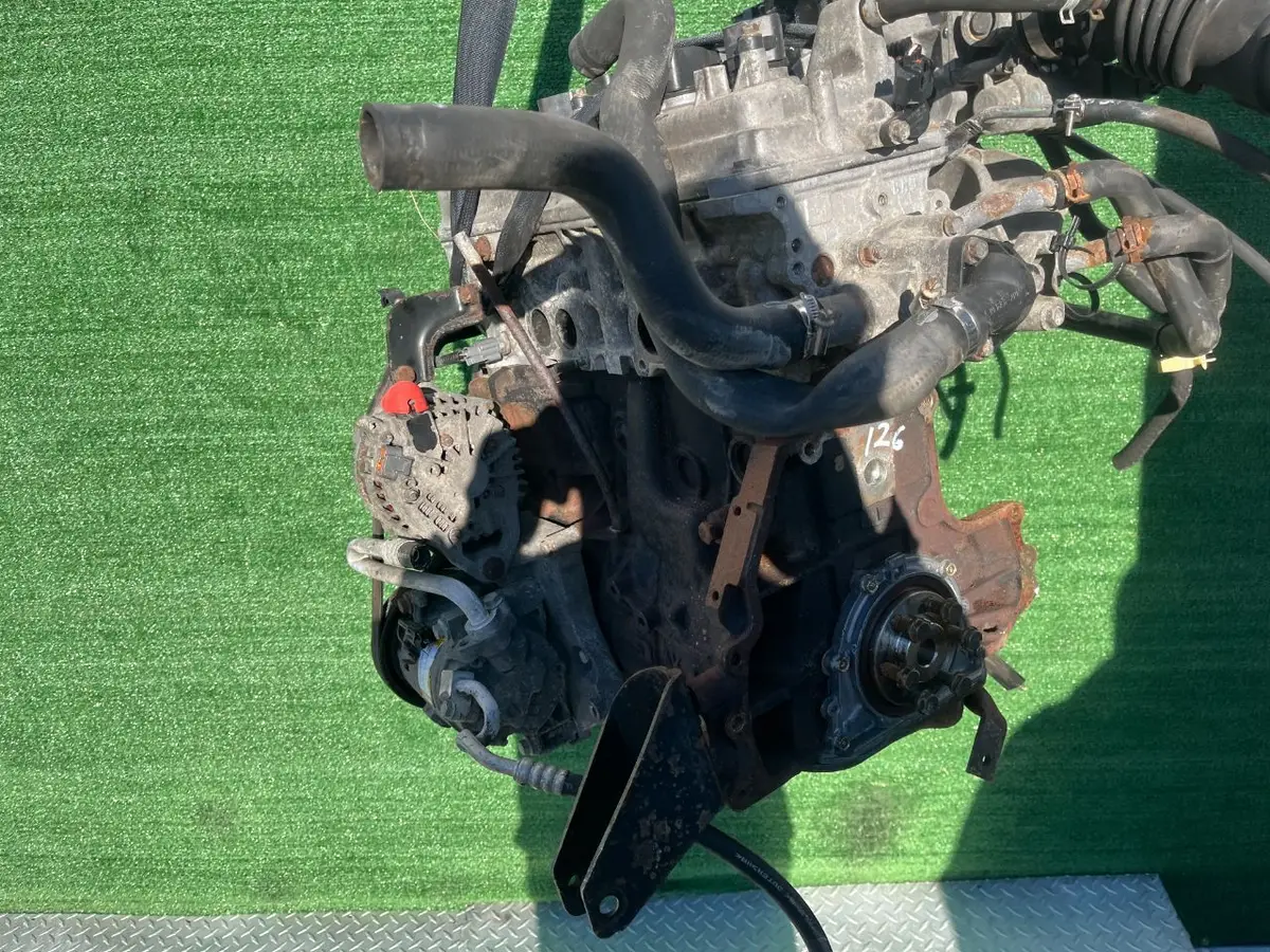 Двигатель Nissan Almera 1.5л 2002 — фото 3