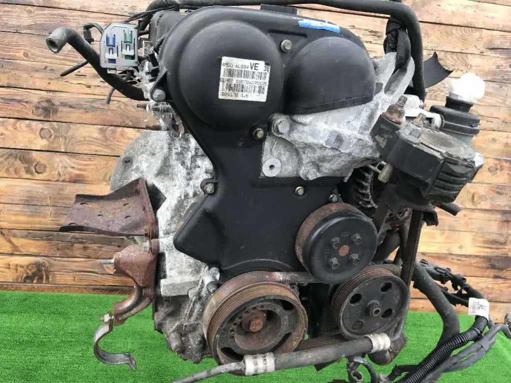 Двигатель Ford Focus 1.6л 2006 — фото 3