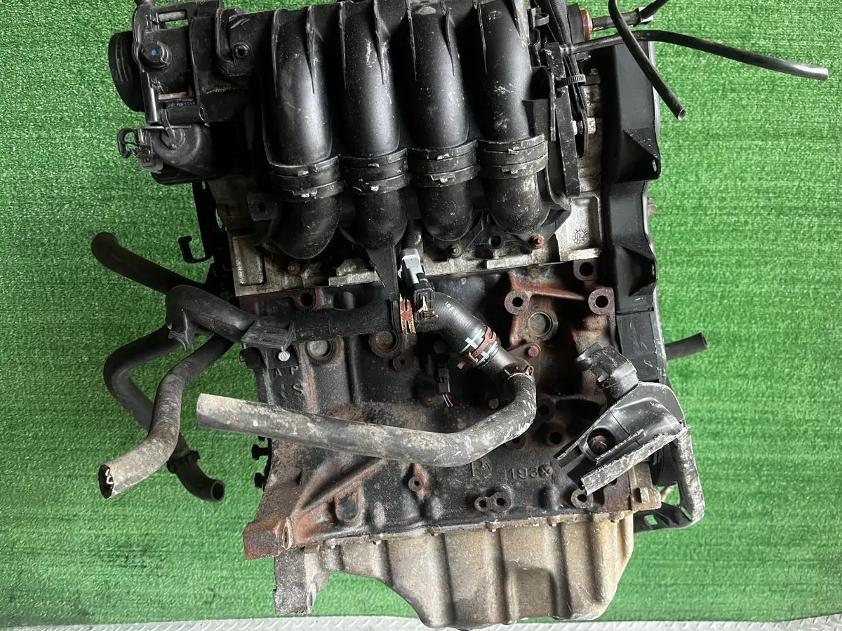Двигатель Peugeot 307 1.6л 2003 — фото 3