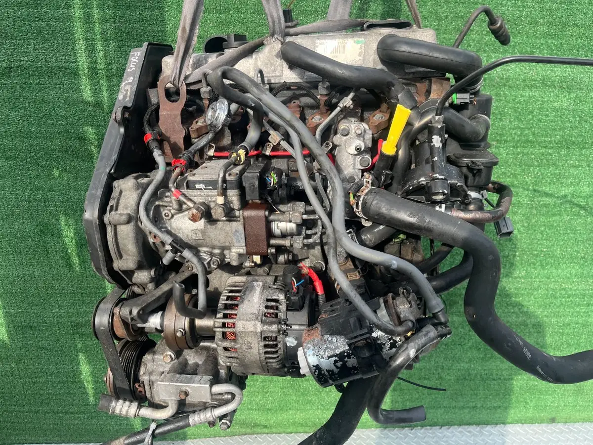Двигатель Ford Focus 1.8л 2000 — фото 2