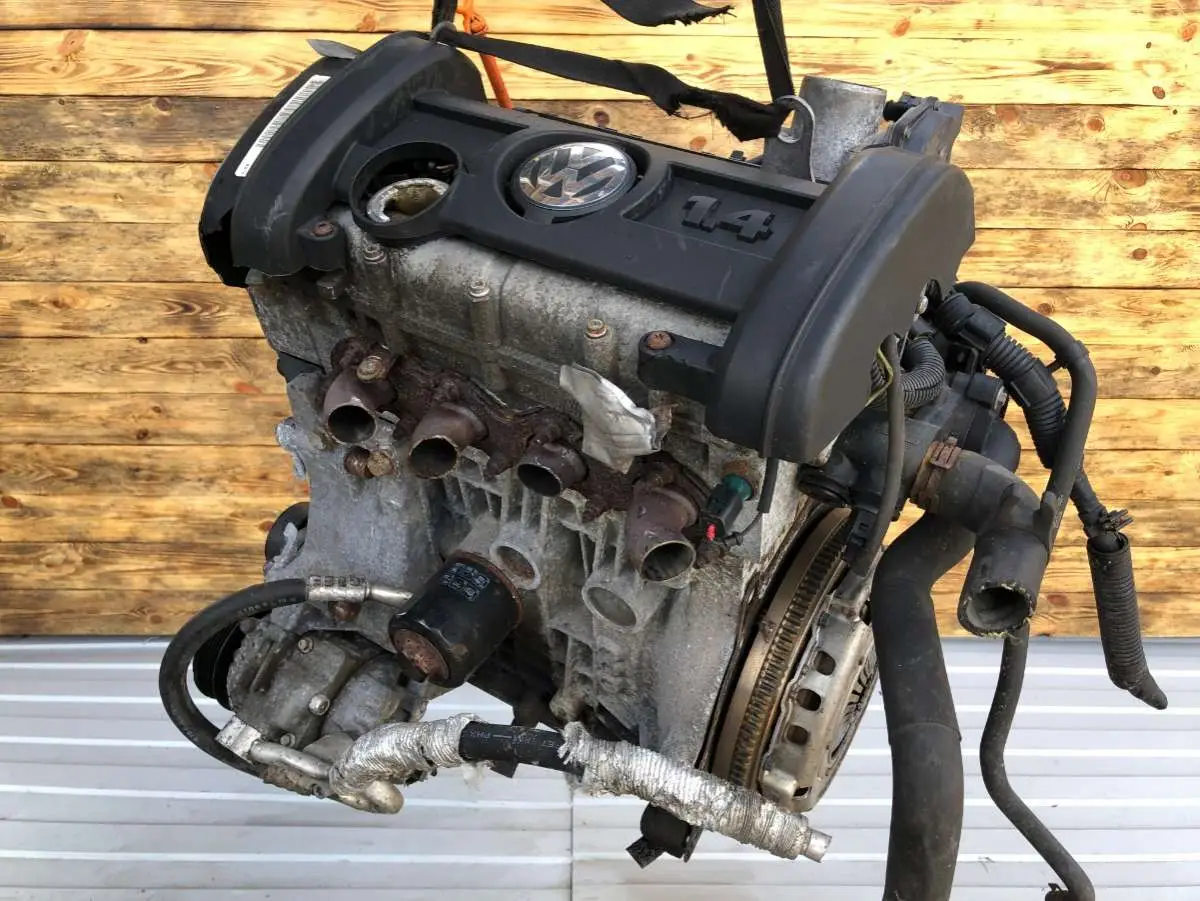 Двигатель Volkswagen Golf 1.4л 2006 — фото 2