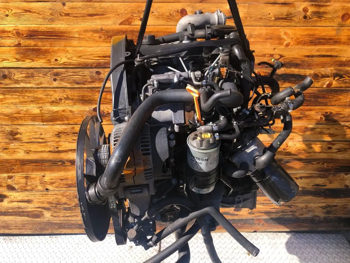 Двигатель Volkswagen Passat 1.9л 1999 — фото 2
