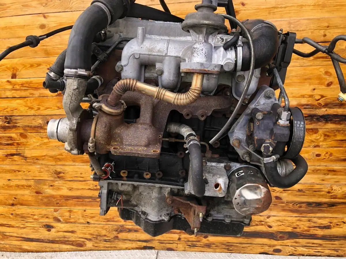 Двигатель Ford Focus 1.8л 2004 — фото 3