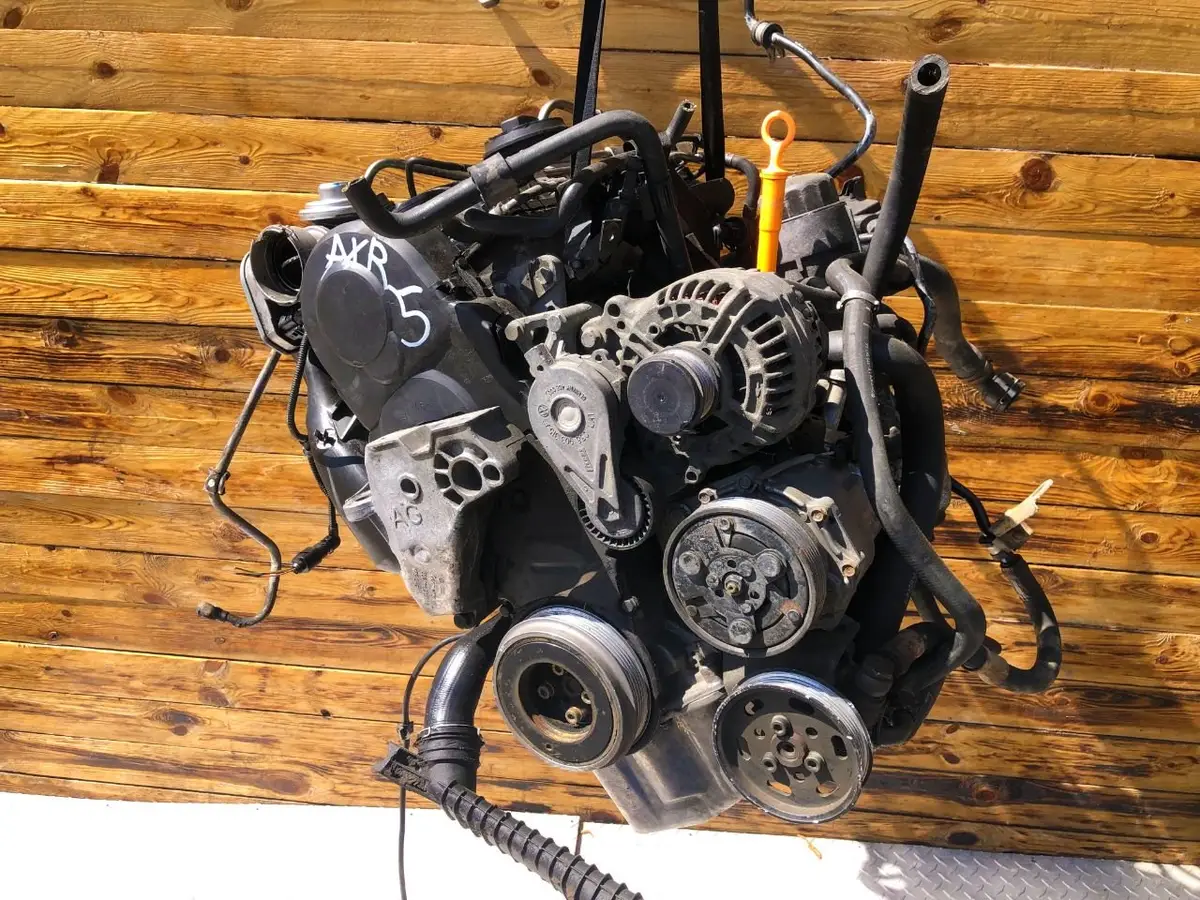 Двигатель Volkswagen Golf 1.9л 2002 — фото 3