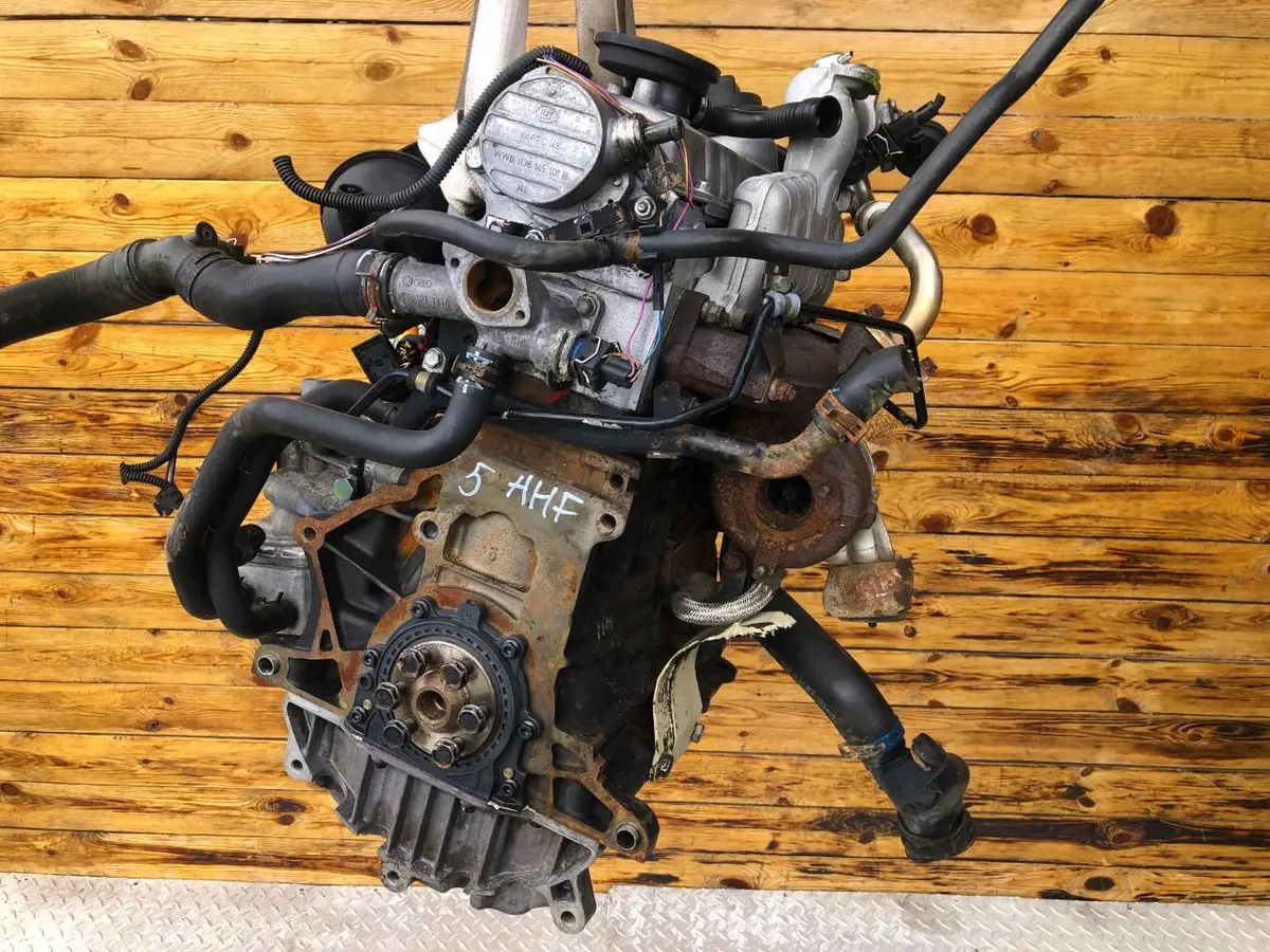Двигатель Volkswagen Golf 1.9л 1999 — фото 2