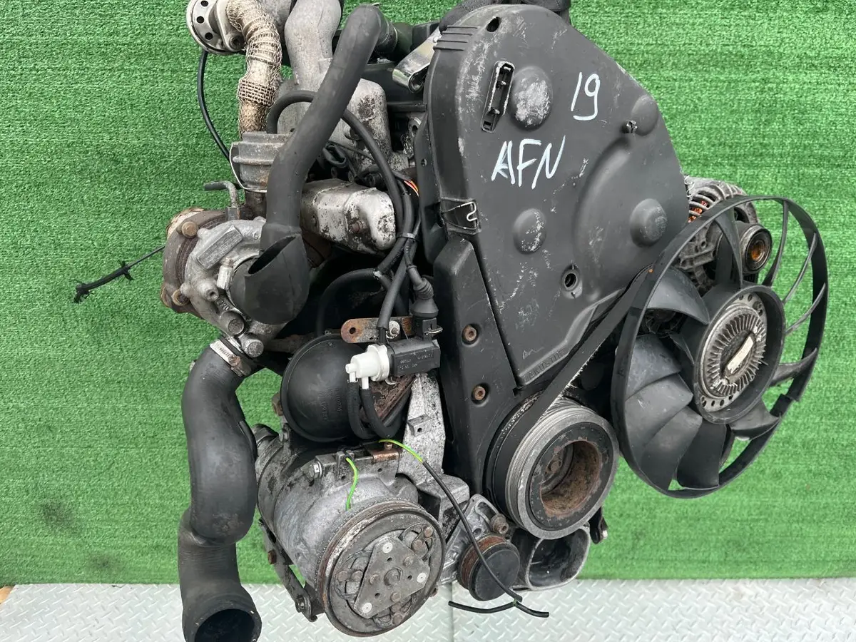 Двигатель Audi A4 1.9л 1999 — фото 2