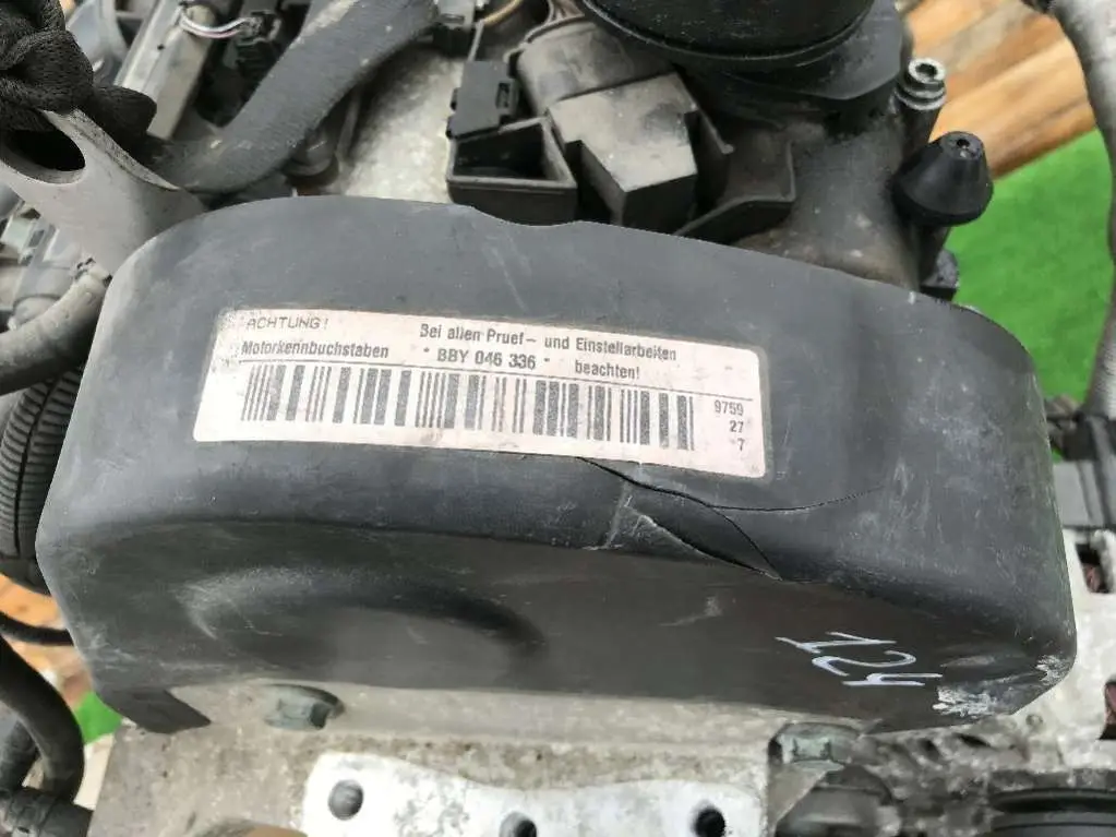Двигатель Volkswagen Polo 1.4л 2002 — фото 3