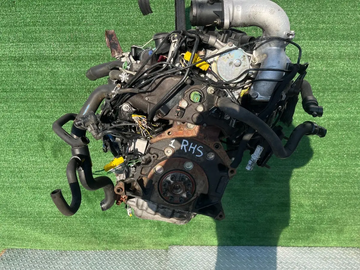 Двигатель Peugeot 407 2л 2005 — фото 2