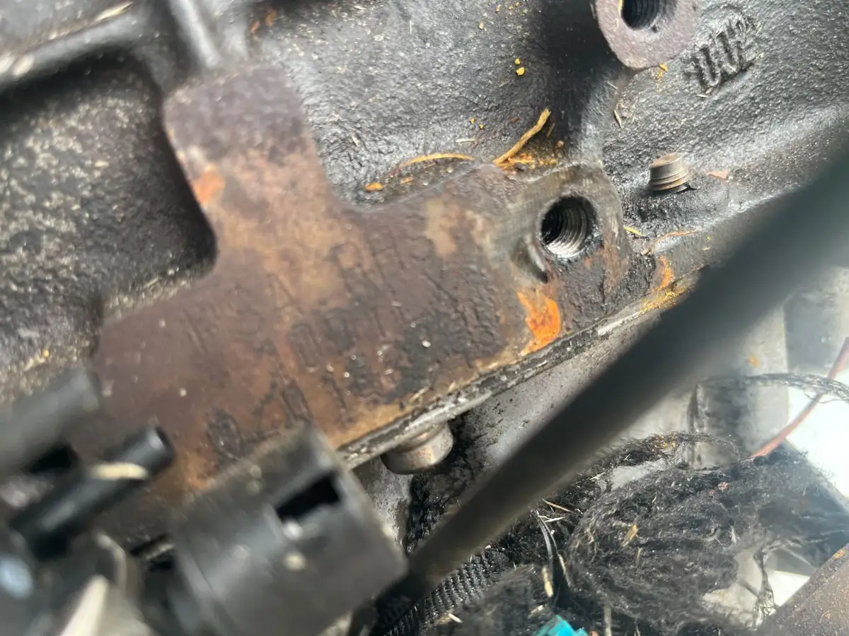 Двигатель Peugeot 407 2л 2005 — фото 3