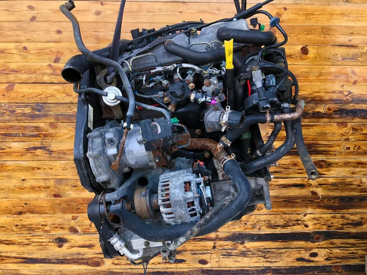 Двигатель Ford Focus 1.8л 2002 — фото 2