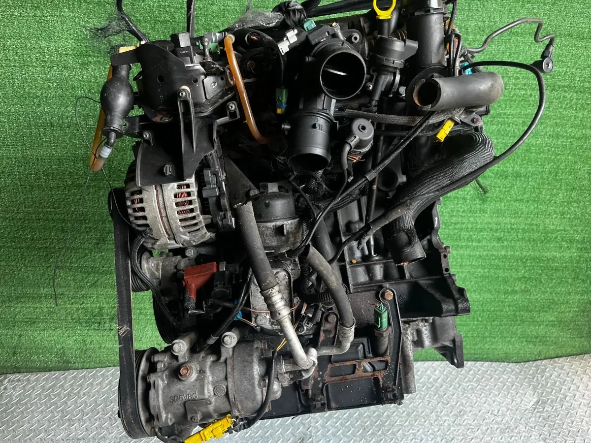 Двигатель Citroen C5 2л 2004 — фото 3