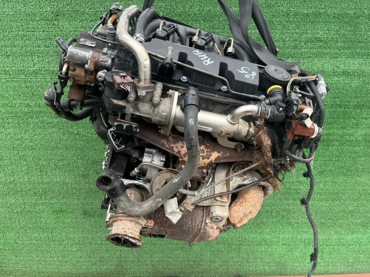 Двигатель Citroen C5 2л 2002 — фото 3