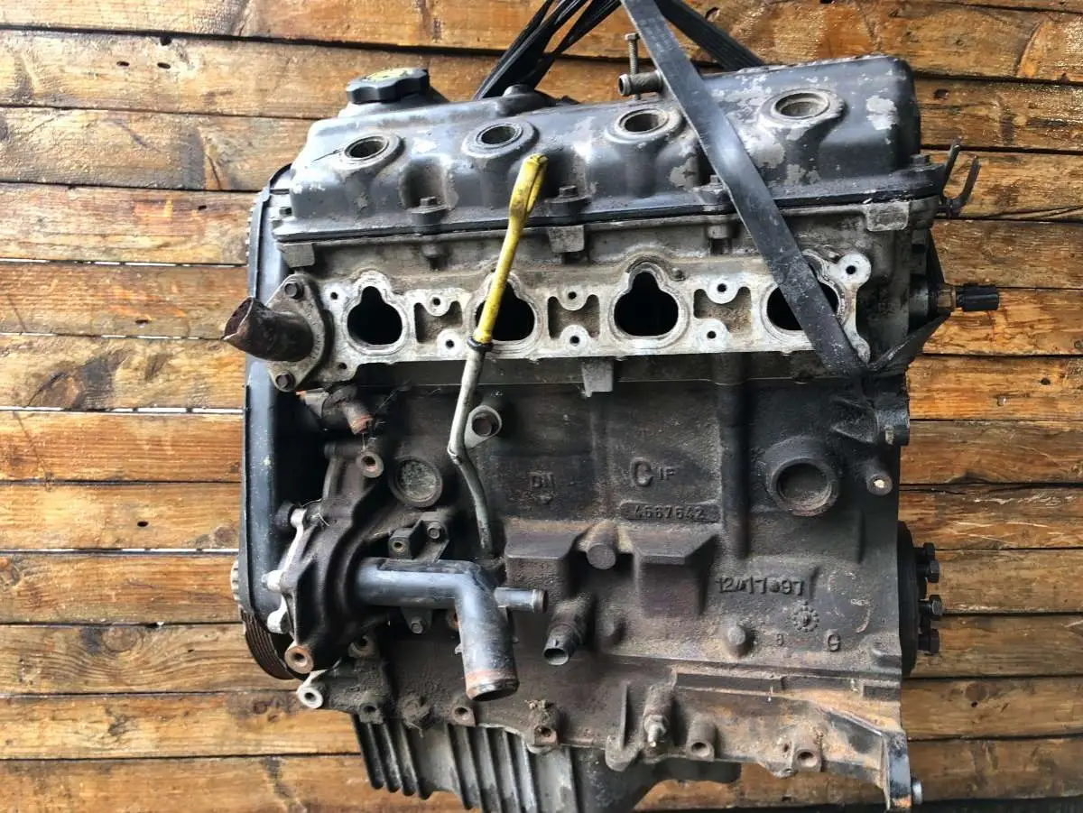 Двигатель Chrysler Sebring 2л 2000 — фото 2
