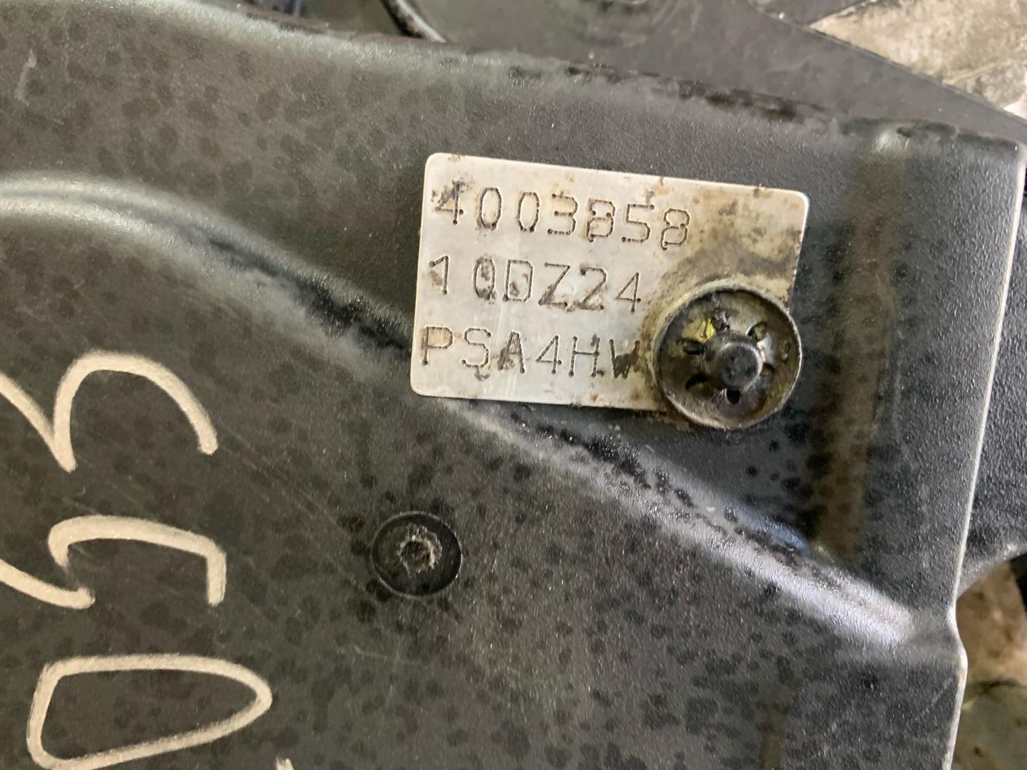 Двигатель Peugeot 807 2.2л 2005 — фото 2