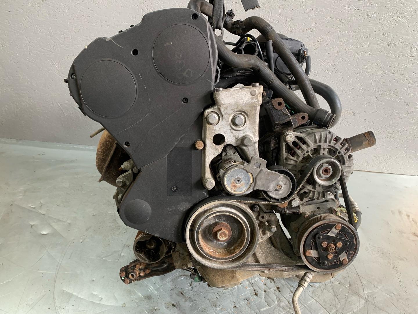 Двигатель Peugeot 206 2л 2002