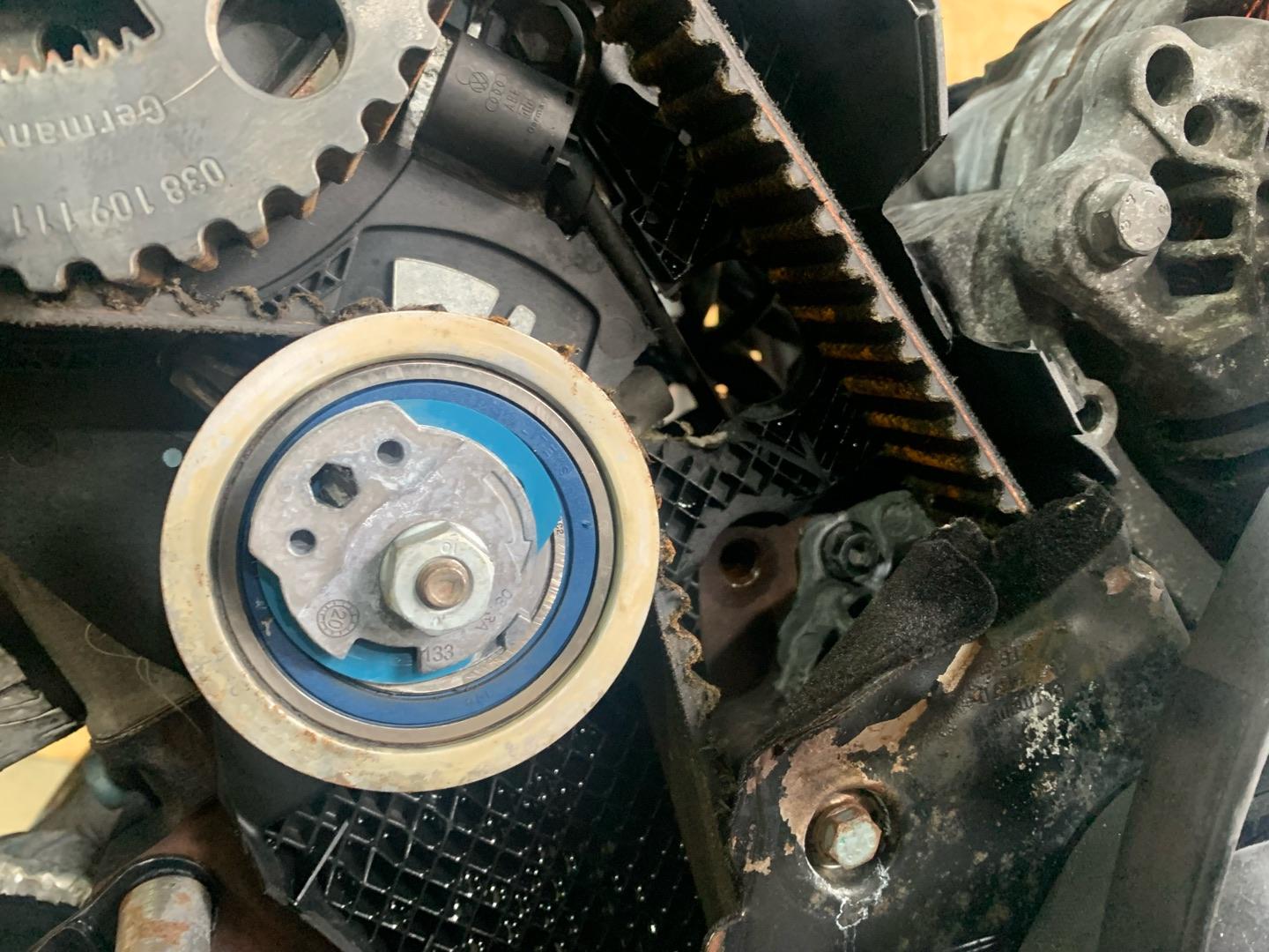 Двигатель Volkswagen Passat B5 1.9л 2000 — фото 2