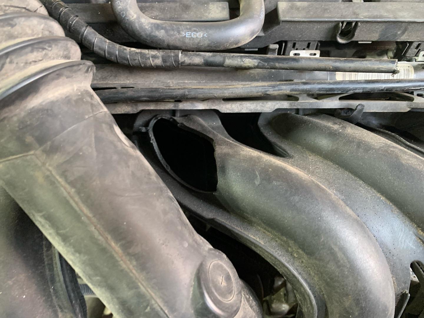 Двигатель Ford Fusion 1.4л 2005 — фото 3